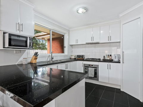 PRIVATE ROOM 4 And PRIVATE ROOM 5 Beside Monash University In Clayton - Perth Resorts 3