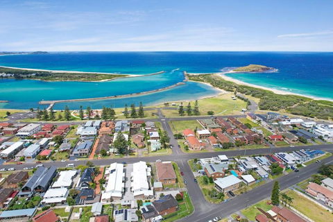 Pur Purr Shores - Perth Resorts 3