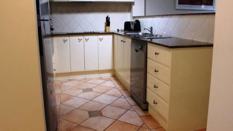 Quality Aquarius Apartment On The Beach! - Perth Resorts 2