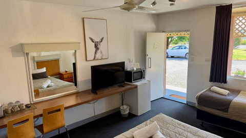 Quirindi Sunflower Motor Inn - Perth Resorts 2