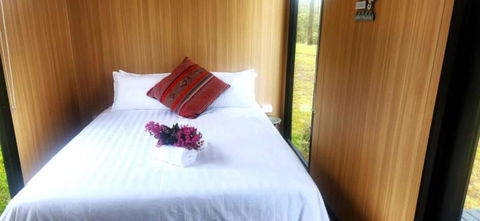 Rainbow Retreat By Tiny Away - Perth Resorts 2