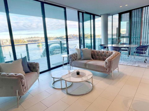 RARE Luxury Waterfront Living - Accommodation Perth 0