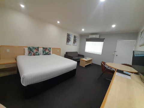 Red Bridge Motor Inn - Perth Resorts 3