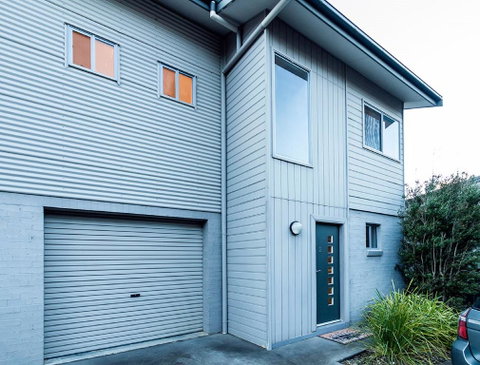 Aspect 2/8a Poly Cow Lane - Accommodation Perth 3