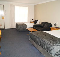 Asters On James Motor Inn - Perth Resorts