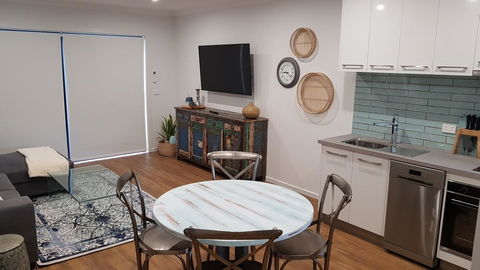 At Home Apartments - Accommodation Perth 1