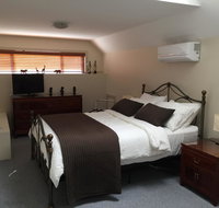 Atina Rocks Country Homestead - Perth Resorts