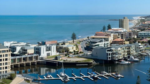Atlantic Tower Motor Inn - Perth Resorts 2