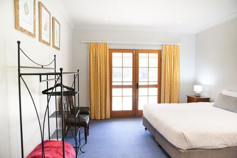 Audrey Wilkinson Vineyard - Accommodation Perth 1