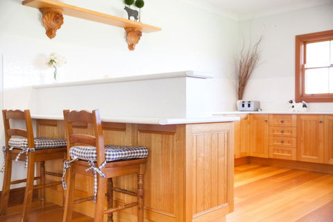 Audrey Wilkinson Vineyard - Accommodation Perth 2