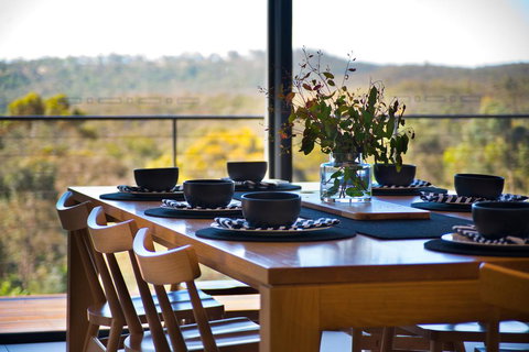 Aura House - Accommodation Perth 2