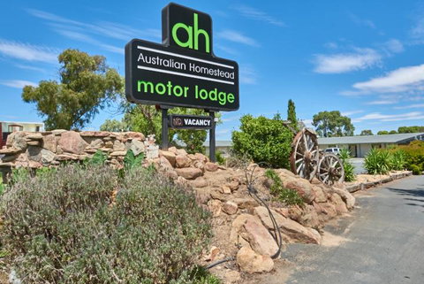 Australian Homestead Motor Lodge - Perth Resorts 0