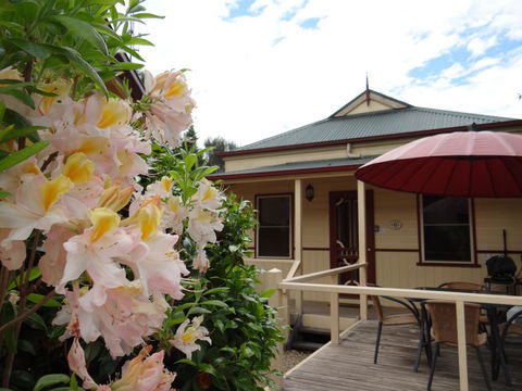 Autumn Affair Cottage 6 - Perth Resorts 0