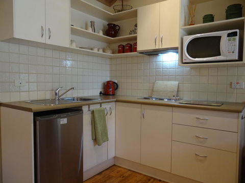 Autumn Affair Cottage 6 - Perth Resorts 2