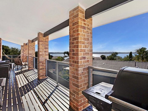 Away @ Nelson Bay, 29 Wollomi Ave - Incredible Water Views, Pet Friendly, WIFI & Aircon - Accommodation Perth 0
