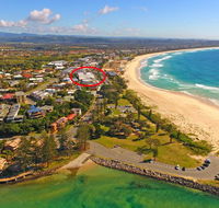 Azura Ocean View Holiday Apartment - Perth Resorts