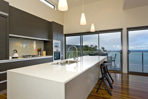 Azure - Accommodation Perth 2