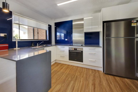 Azure Beach Stop - Accommodation Perth 0