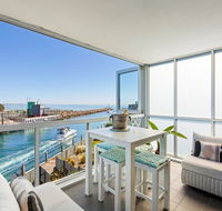 Azure Bliss Family escape opposite beach with heated pool access - Accommodation Perth