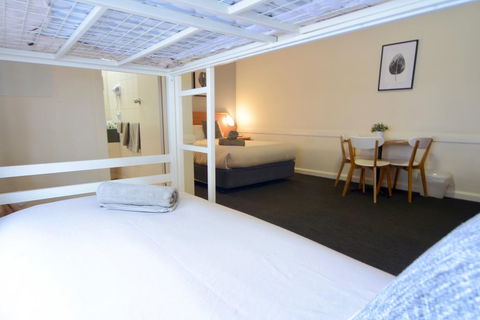 Barclay On View - Accommodation Perth 2