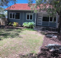 Barefoot Beach Cottage - Busselton - Perth Resorts