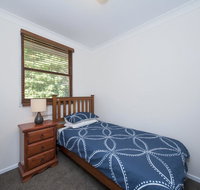 Barefoot Beach House 24 Essendene Road - Accommodation Perth