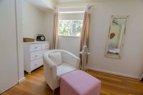 Barefoot Escape - Perth Resorts 3