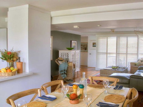 Barefoot' 7/44 Marine Drive - Fabulous Fingal Bay - Accommodation Perth 1
