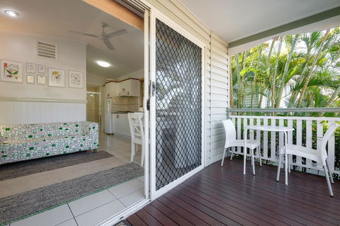 Barney Beach Accommodation - Perth Resorts 3