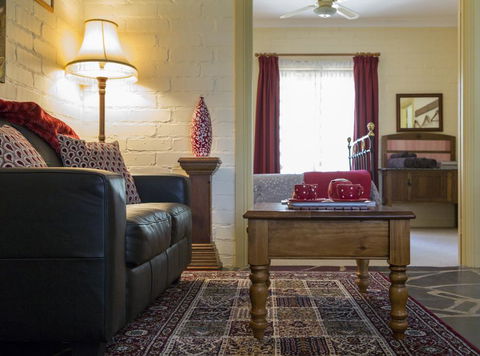 Battunga Bed And Breakfast - Accommodation Perth 1