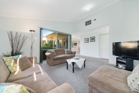 Bay Beach Beauty - Accommodation Perth 3