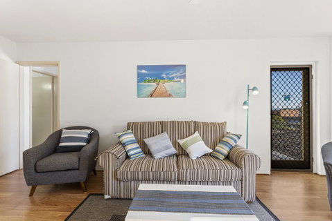 Bay Blue @ Nelson Bay- Just 3 Minutes Walk To Flypoint Beach And 10 Minutes Walk To Little Beach - Accommodation Perth 3