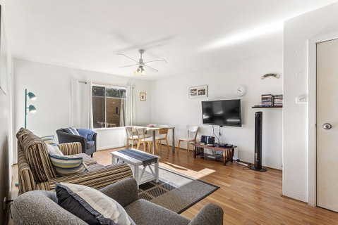 Bay Blue @ Nelson Bay- Just 3 Minutes Walk To Flypoint Beach And 10 Minutes Walk To Little Beach - Accommodation Perth 1