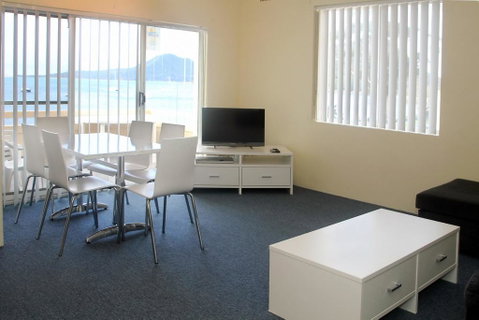 Bay Village Unit 20, 47 Shoal Bay Road - Accommodation Perth 1