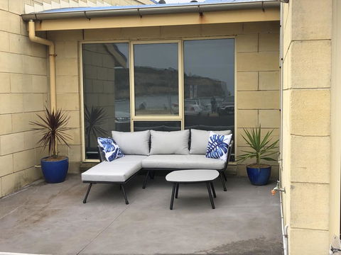 Bayview No 2 - Next To The Beach - Accommodation Perth 3