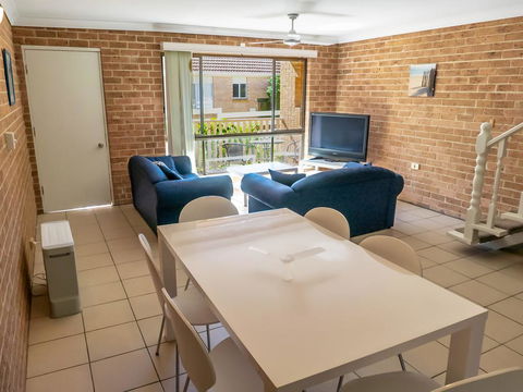 Beach Chalet 3 - Accommodation Perth 0