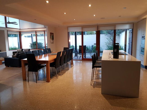 Beach Haven - Perth Resorts 3