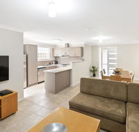 Beach Resort Chalet - Perth Resorts