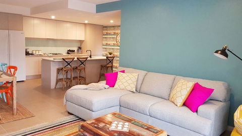 Beachfront Boogaloo - Accommodation Perth 3