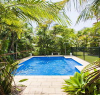 Beachfront Pool House - Absolute beachfront - Accommodation Perth