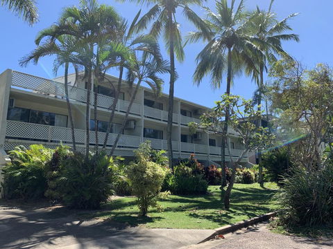 Beachfront Terraces Exclusive Onsite Reception And Management - Accommodation Perth 1