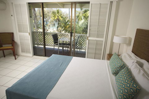 Beachfront Terraces Exclusive Onsite Reception And Management - Accommodation Perth 2