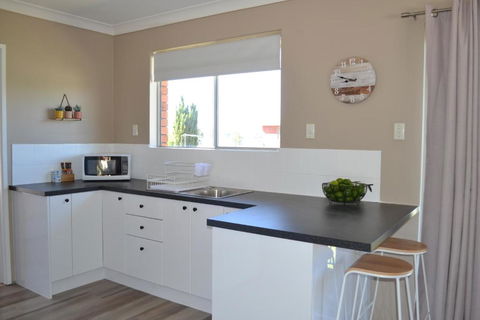 Rio Rita Ocean View Apartments - Accommodation Perth 3