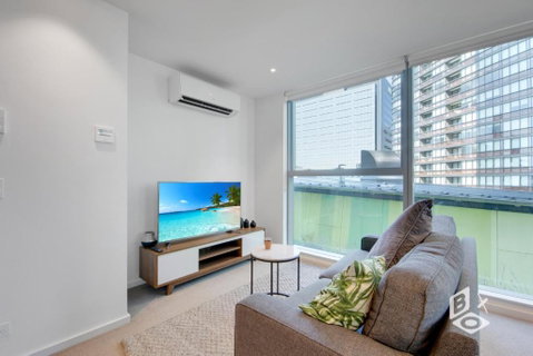 REST COLLECTION Apartments On Collins Docklands - Accommodation Perth 0