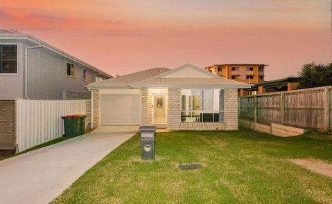 Redcliffe - Accommodation Perth 3