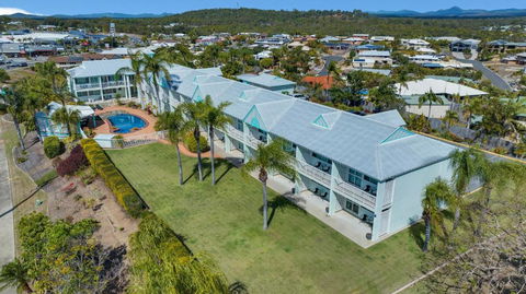 Reef Adventureland Motor Inn - Accommodation Perth 0