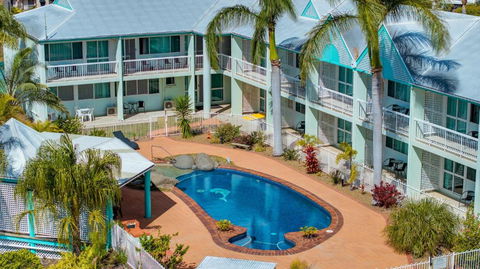 Reef Adventureland Motor Inn - Accommodation Perth 3