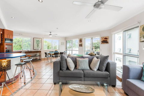 Regatta Noosa - Perth Resorts 1