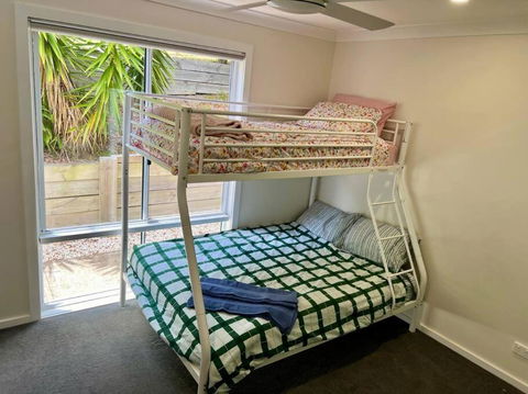 Relax And Reconnect At MaluaBay - Accommodation Perth 3