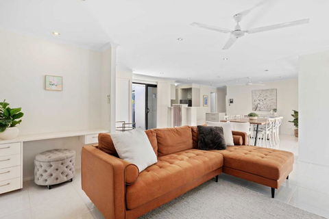 Relax At Riviera - Perth Resorts 0
